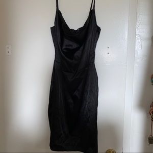 PRETTY LITTLE THING DRESS